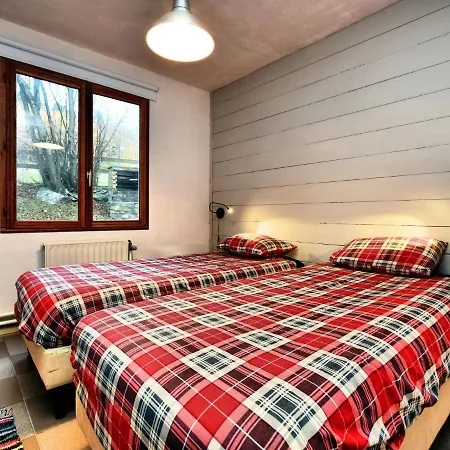 Chalet Cozy Chalet In Ponts With Garden *