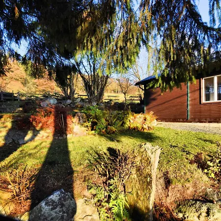 Cozy Chalet In Ponts With Garden Alpehytte *